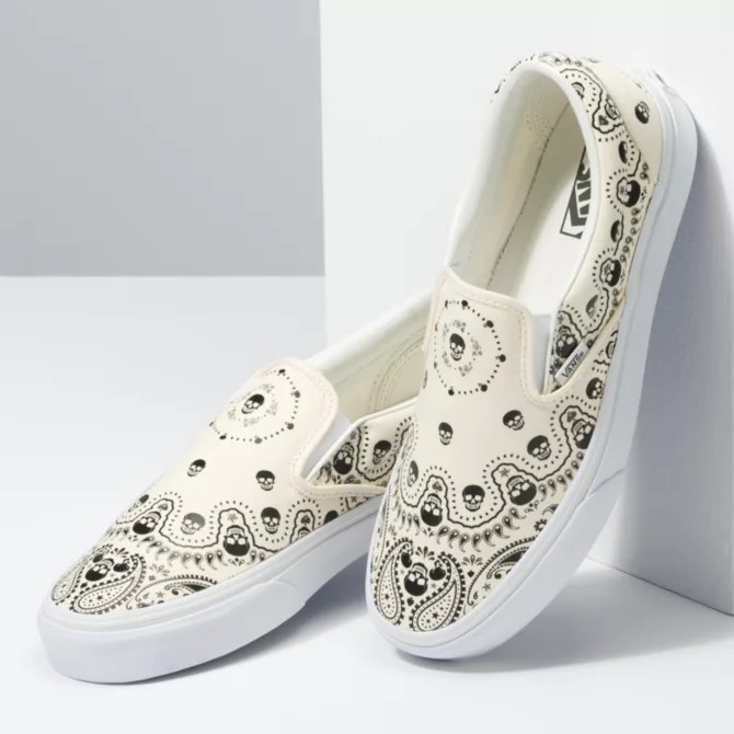 BANDANA CLASSIC SLIP-ON WHITE/BLACK