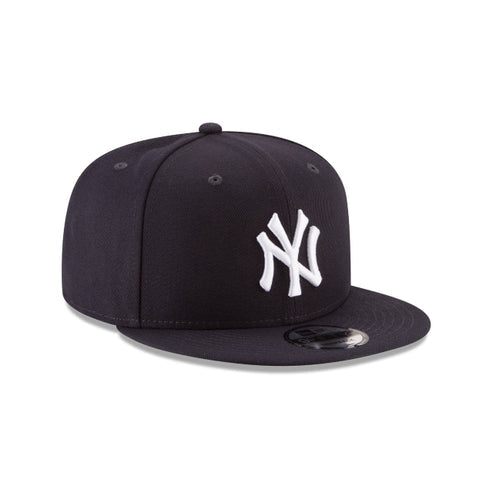 NEW YORK YANKEES BASIC 9FIFTY SNAPBACK NEW ERA HAT - BLACK/WHITE