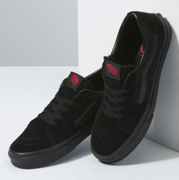 Vans black top sk8 low
