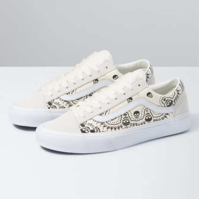 BANDANA STYLE 36-CLASSIC WHITE/BLACK