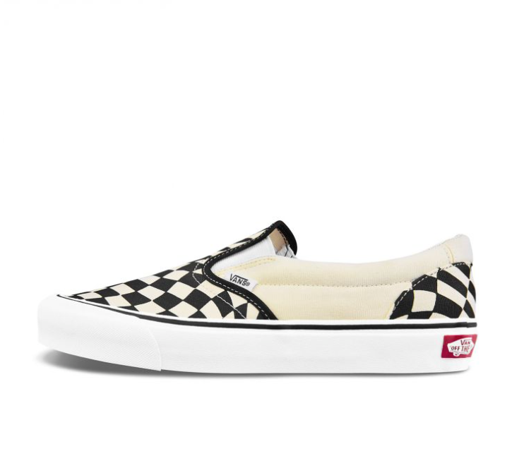 CLASSIC SLIP-ON TWIST WARP CHECKER - BLACK/PAPRIKA