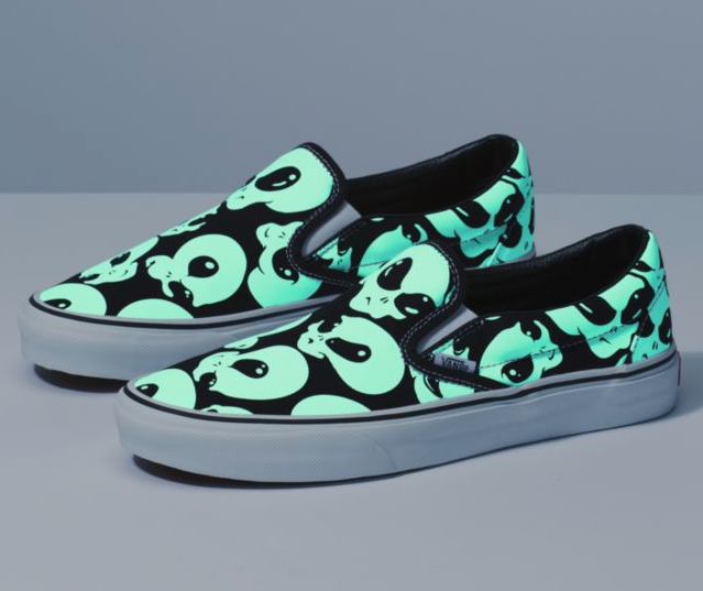 ALIEN GHOSTS SLIP-ON - BLACK/TRUE WHITE